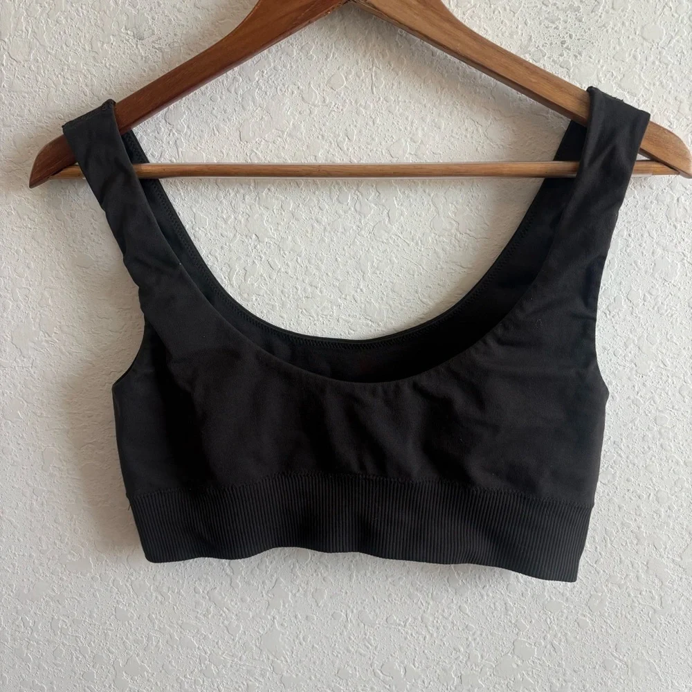 Skims Gray Brown Sports Bra Size Medium